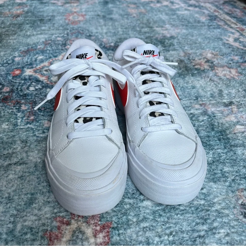 Nike Court Legacy Lift Women's Shoes - White Leopard Orange Swoosh 7.5 - Picture 2 of 8